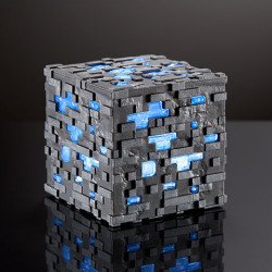Minerai de diamant lumineux Réplique collector - Minecraft