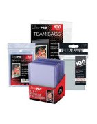 Accessoires TCG : sleeves, classeurs & deck boxes | The House Of Geek